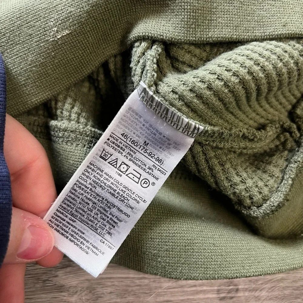 GAP waffle knit